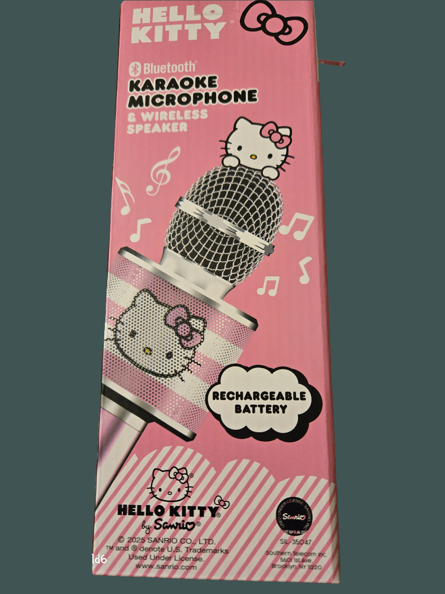 Hello kitty microphone 🎤 😍